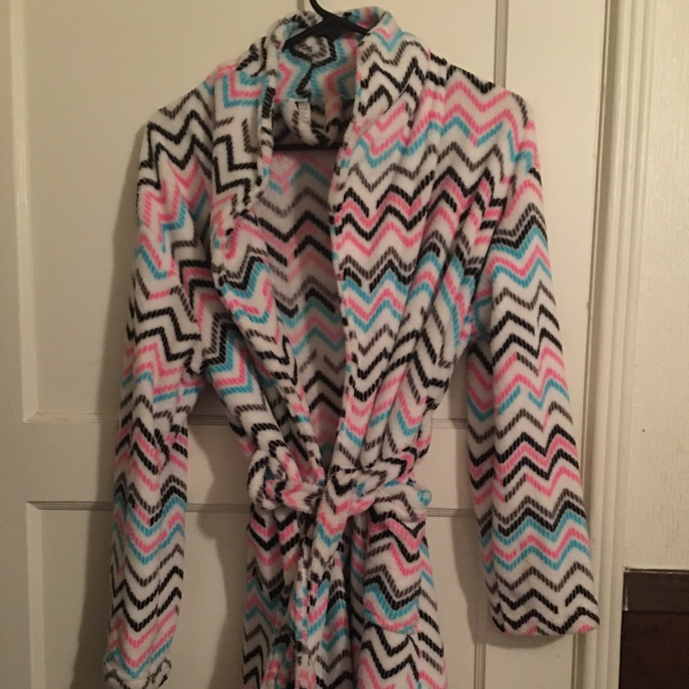 London Robe **Great Condition**